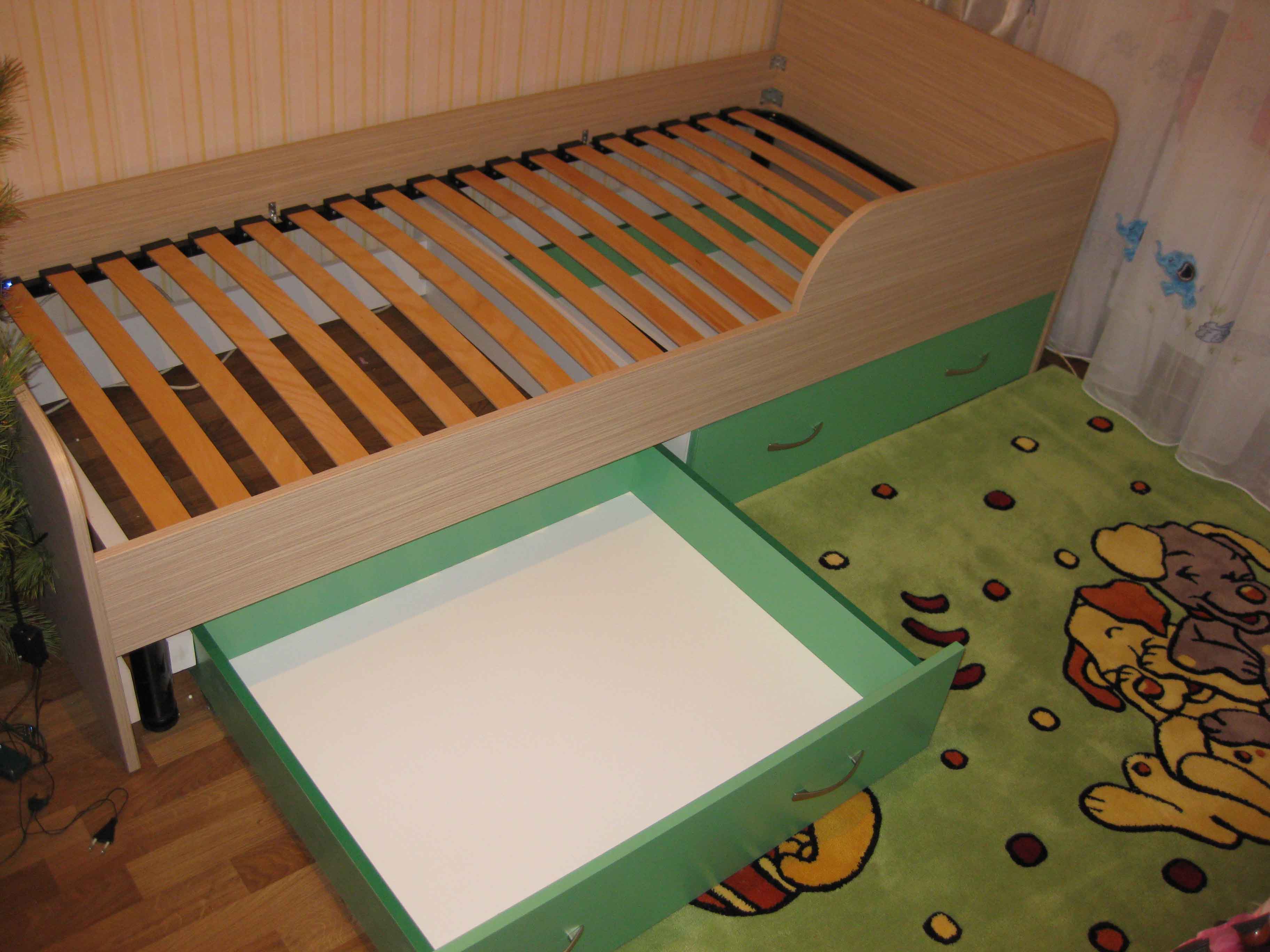 Как сделать кровать для ребенка