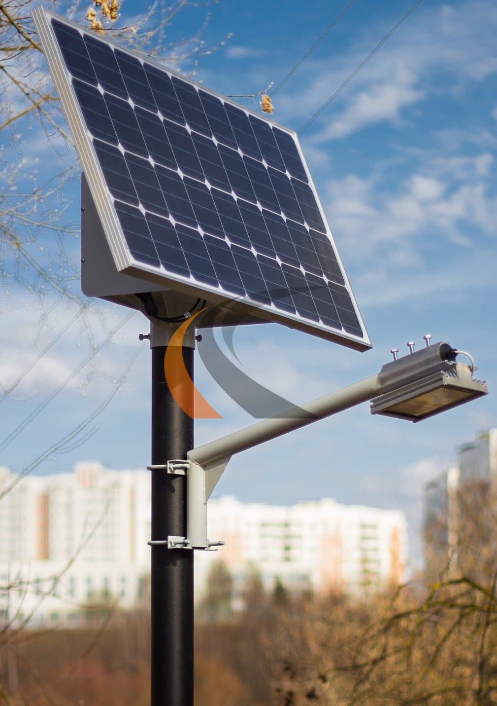 Как выбрать уличный светильник на солнечных батареях для дома и дачи