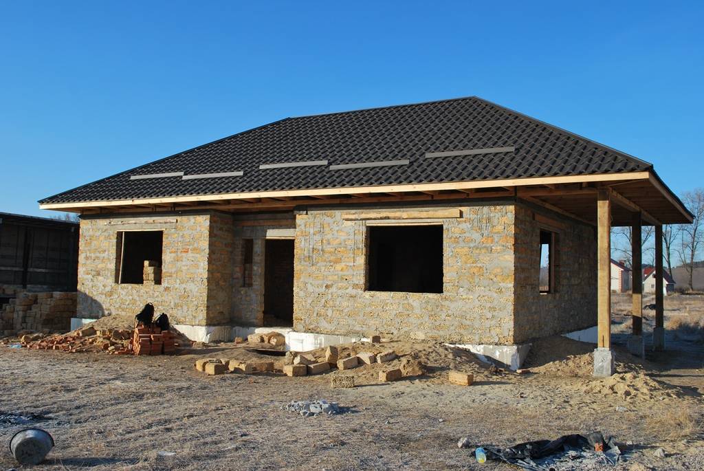 Из какого материала лучше и дешевле строить дом: цена, достоинства и недостатки материалов для постройки частного дома