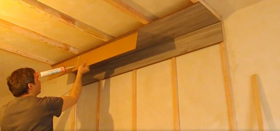 Отделка потолка ламинатом. как крепить ламинат на потолок | строительный блог вити петрова