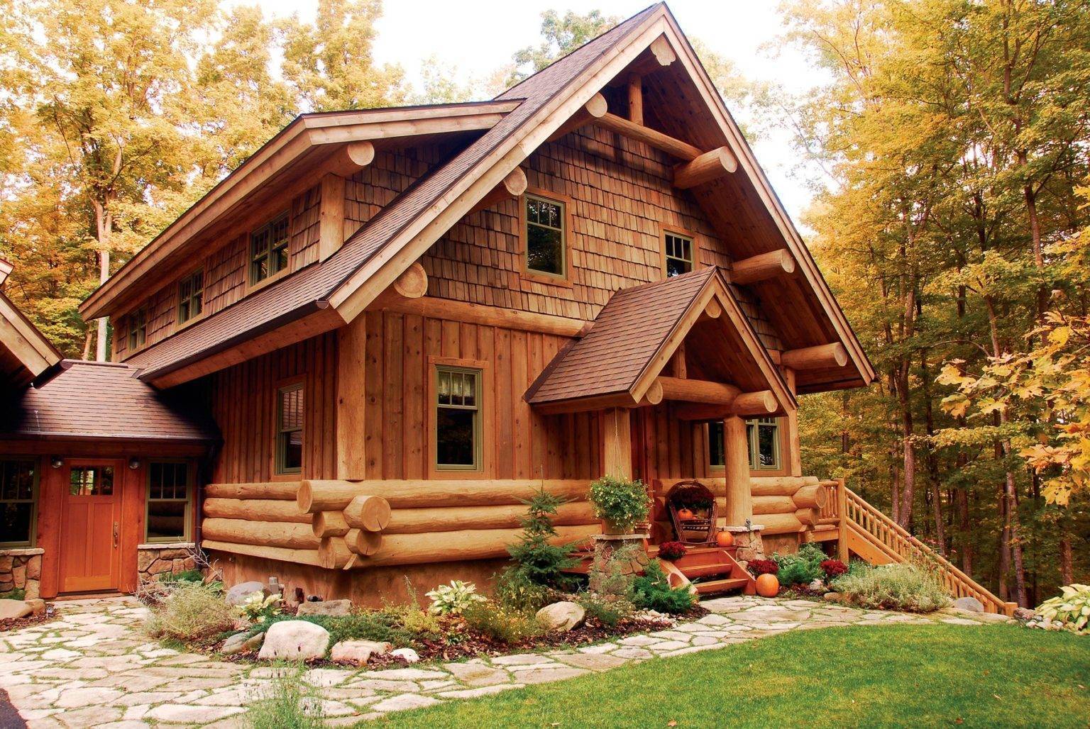 Из чего лучше строить деревянные дома?