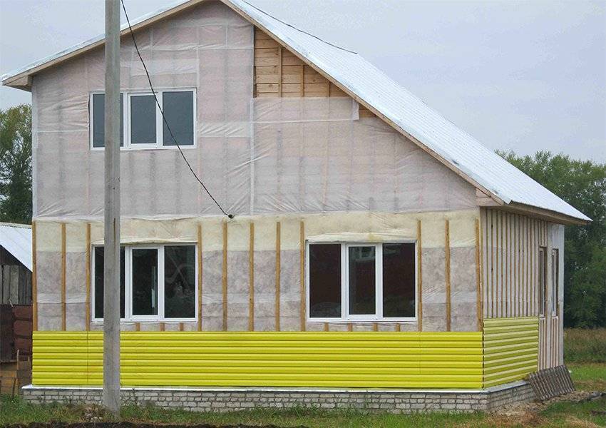 Обшивка дома из бруса снаружи: выбираем материал - постройки