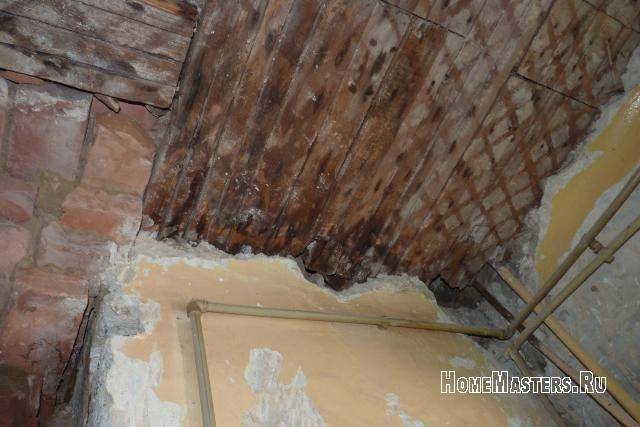 Ремонт потолка в сталинке с деревянными перекрытиями в доме своими руками и замена