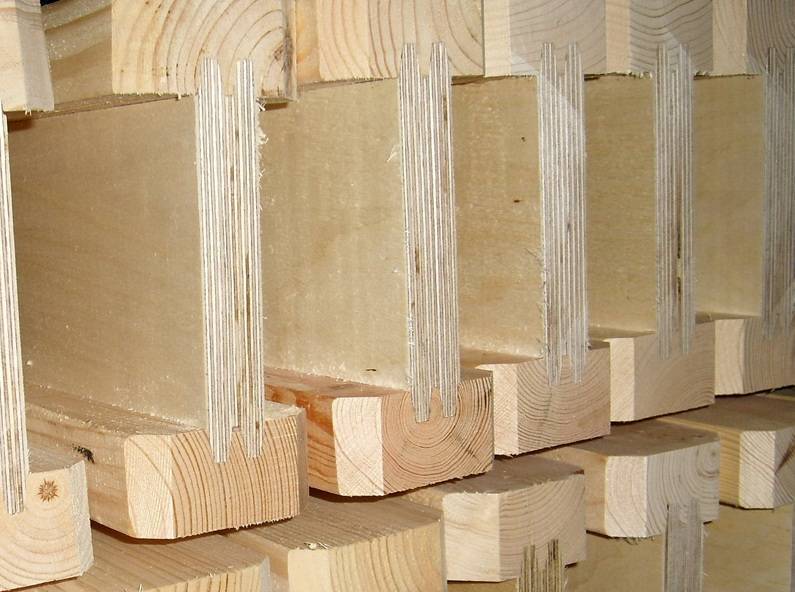 Деревянный двутавр — прочная основа конструкции дома