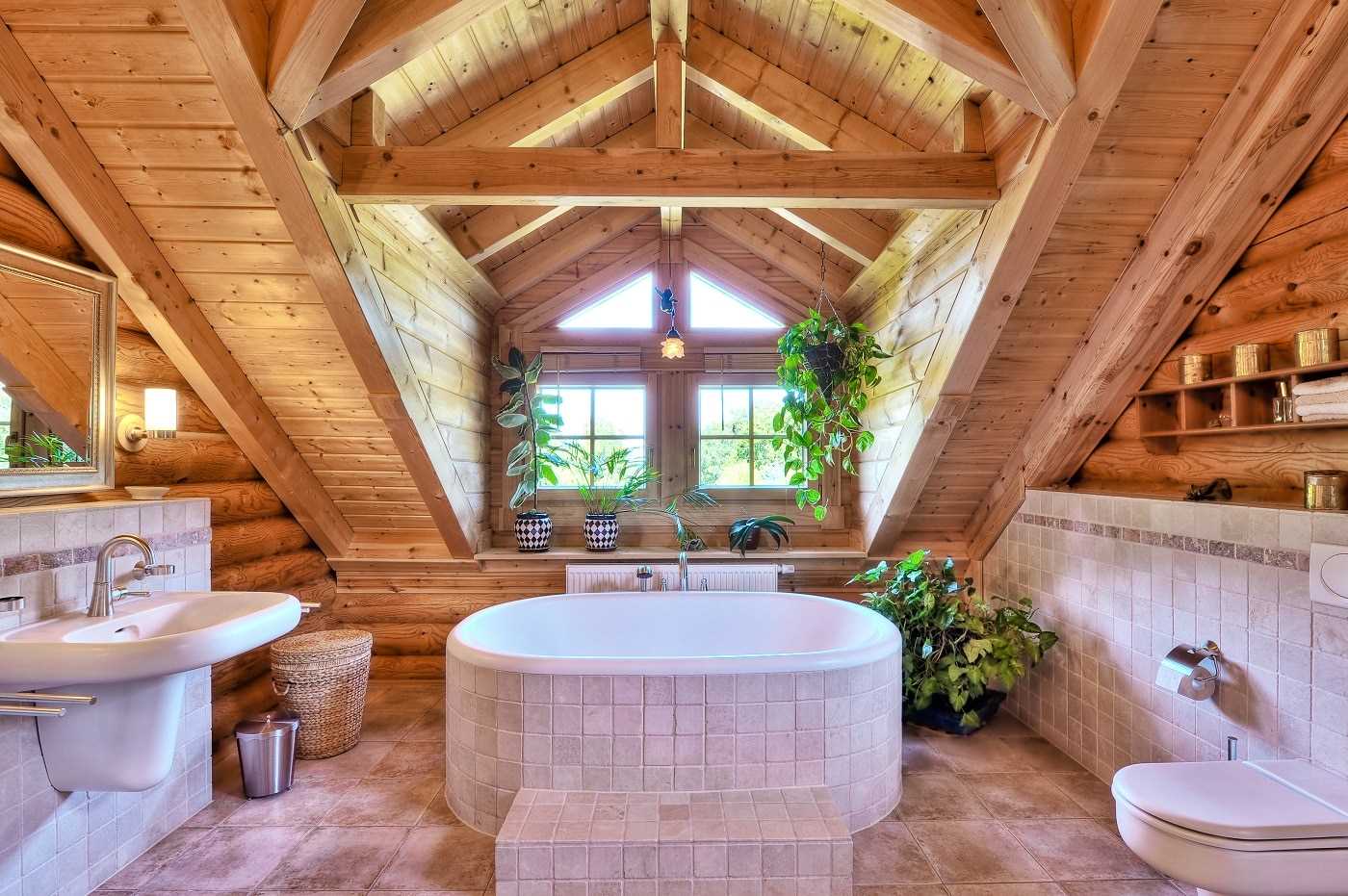 Ванная комната в деревянном доме (75 фото): интересные решения по обустройству, как сделать ремонт в санузле на даче, отделка и дизайн своими руками