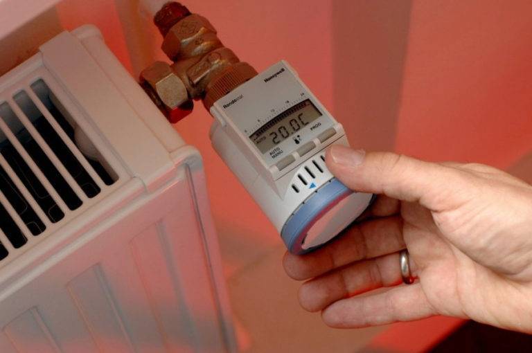 Теплосчетчики на отопление: общедомовые и счетчики в квартиру, какие доступные по цене помогают экономить