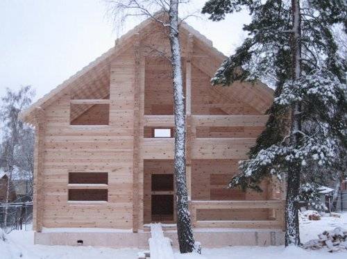 Можно ли строить дом в зимнее время?