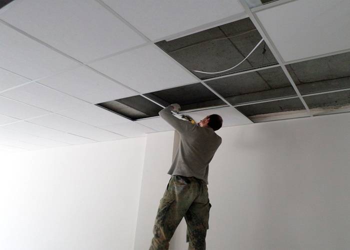 ????как разобрать гипсокартонный потолок и стоимость демонтажа за м2 - блог о строительстве