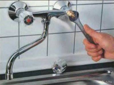 Если течет кран в ванной: как устранить поломку своими руками
