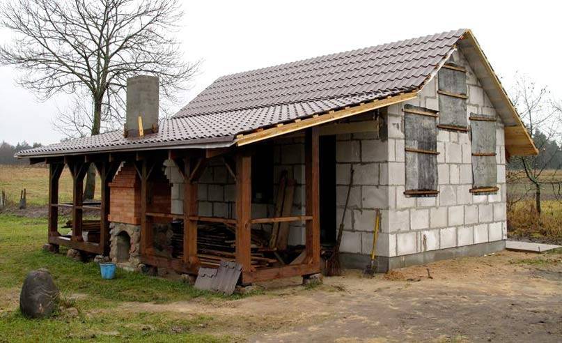Дом из пеноблоков – секреты строительства от фундамента до крыши + фото и видео с подробными инструкциями