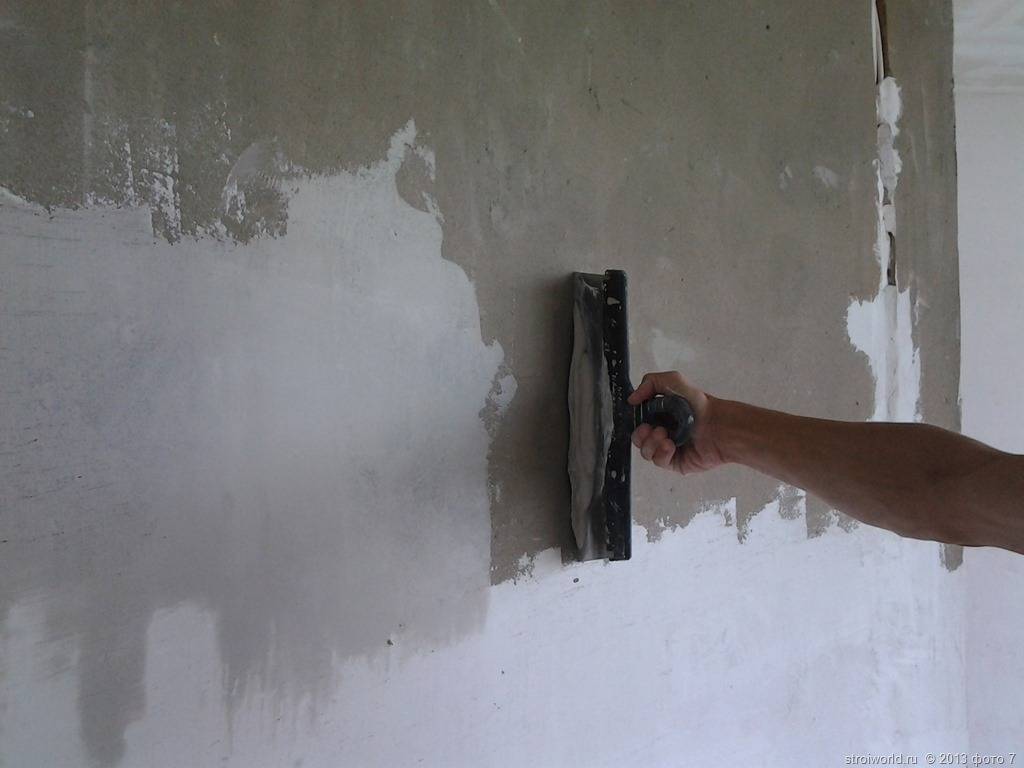 Штукатурка потолка под покраску: технология выполнения работ